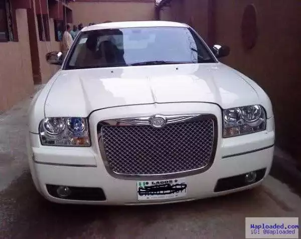 Photo: Fuji Star, Alhaji Malaika Shows Off His Bentley